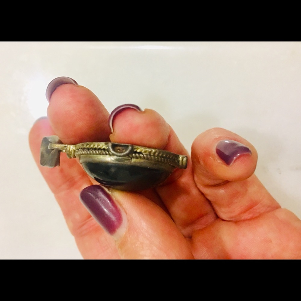 Pendant - Picture 3 of 3